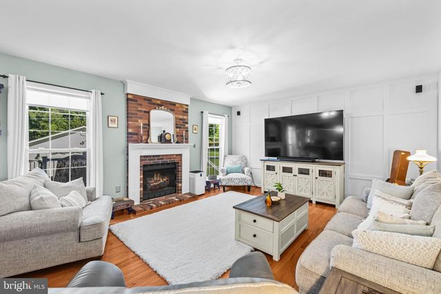 2764 OMISOL RD, Woodbridge, VA 22192