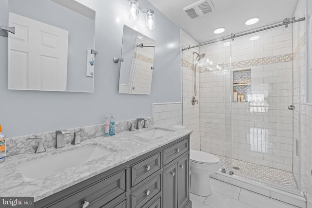 2764 OMISOL RD, Woodbridge, VA 22192