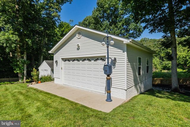 2764 OMISOL RD, Woodbridge, VA 22192