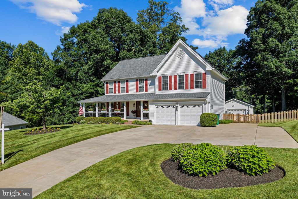 2764 OMISOL RD, Woodbridge, VA 22192