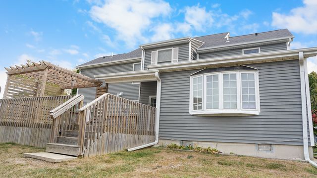 1103 Prestwick Point, Champaign, IL 61822