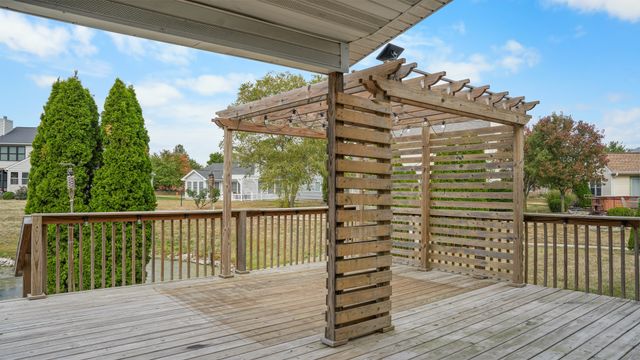 1103 Prestwick Point, Champaign, IL 61822