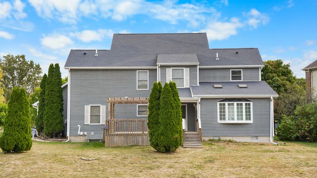 1103 Prestwick Point, Champaign, IL 61822