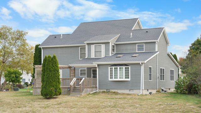 1103 Prestwick Point, Champaign, IL 61822