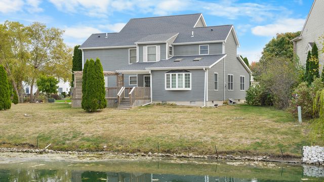 1103 Prestwick Point, Champaign, IL 61822