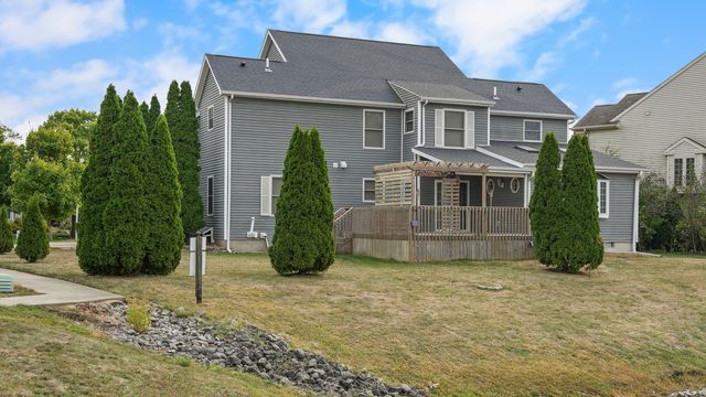 1103 Prestwick Point, Champaign, IL 61822