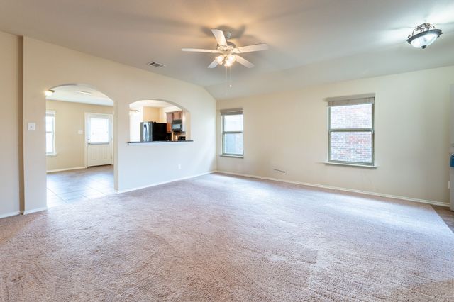 216 Chimney Rock Drive, Waxahachie, TX 75167