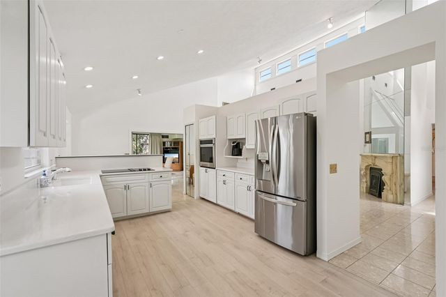 2312 89TH STREET NW 32, Bradenton, FL 34209