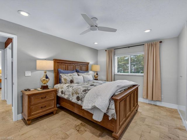 3331 3rd AVE NW, Naples, FL 34120