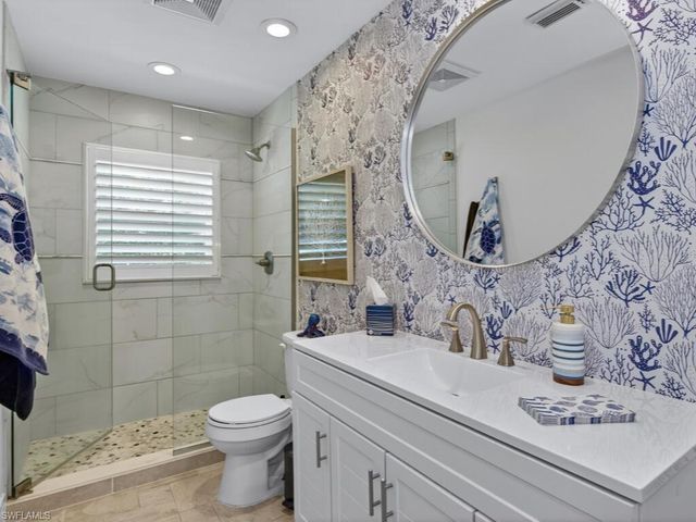 3331 3rd AVE NW, Naples, FL 34120