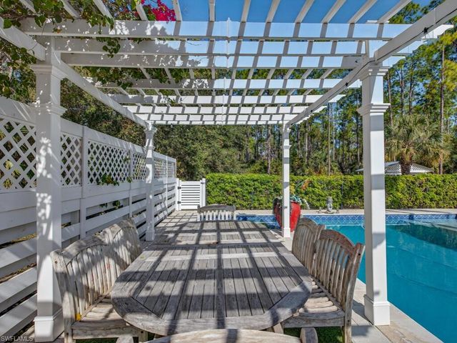 3331 3rd AVE NW, Naples, FL 34120