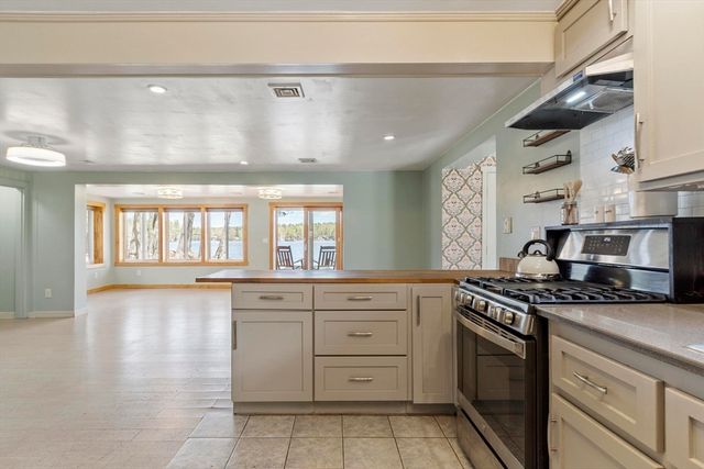167 Townsend Harbor Road, Lunenburg, MA 01462