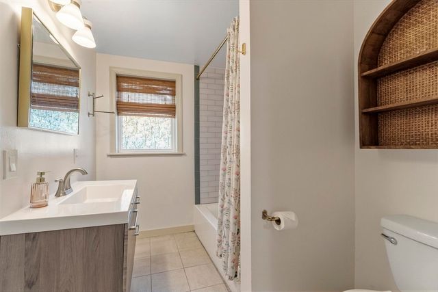 167 Townsend Harbor Road, Lunenburg, MA 01462
