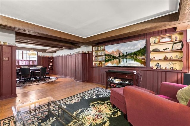 8 Orchard Place, Excelsior Springs, MO 64024