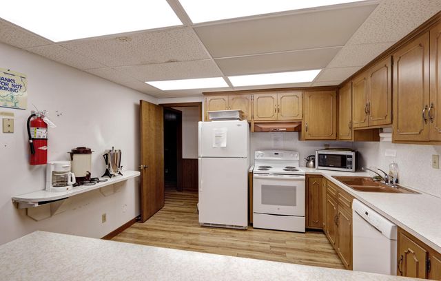 1 Magnolia Court, Branson, MO 65616