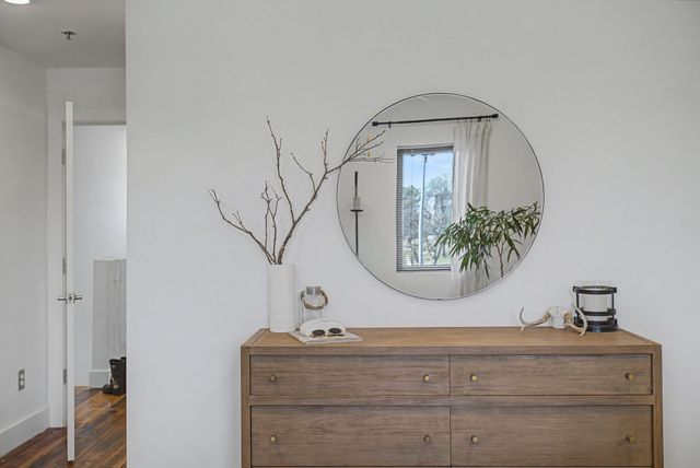 1225 4th Ave S Apt 205, Nashville, TN 37210