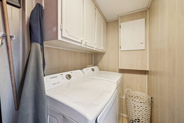 343 Amesbury Drive, Gahanna, OH 43230