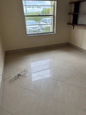 9921 Three Lakes Circle 9921, Boca Raton, FL 33428