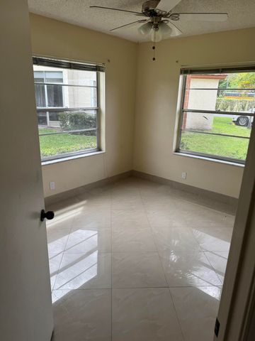 9921 Three Lakes Circle 9921, Boca Raton, FL 33428