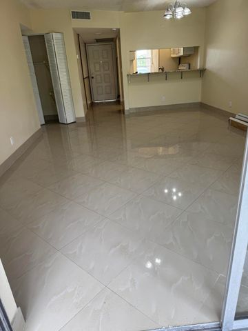 9921 Three Lakes Circle 9921, Boca Raton, FL 33428