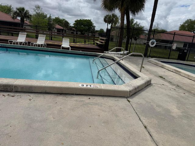 9921 Three Lakes Circle 9921, Boca Raton, FL 33428