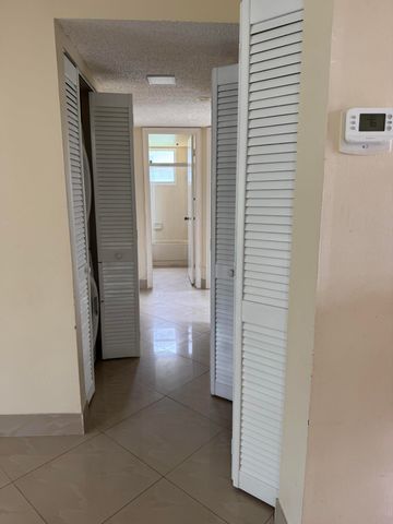 9921 Three Lakes Circle 9921, Boca Raton, FL 33428