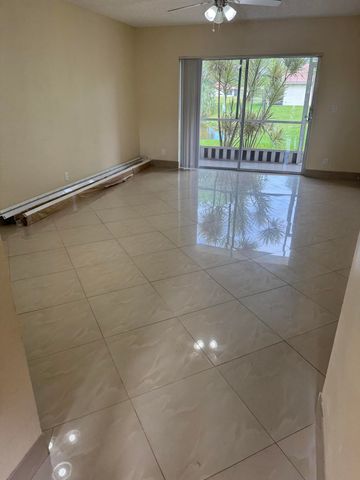 9921 Three Lakes Circle 9921, Boca Raton, FL 33428