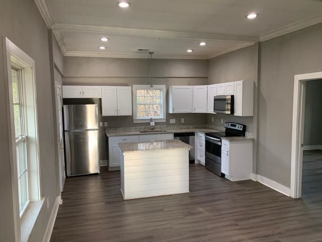 546 W Peachtree Street, Woodruff, SC 29388