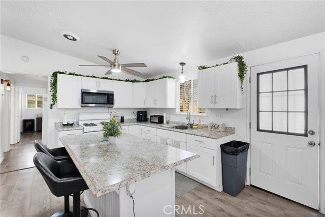 25478 Cheryle, Barstow, CA 92311