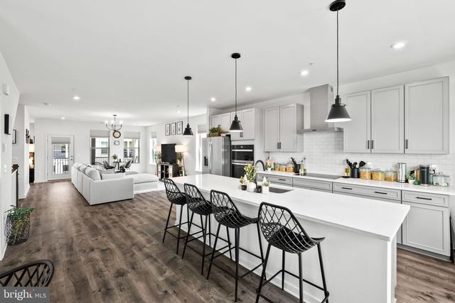19746 MISTY MOSS SQ, Ashburn, VA 20147
