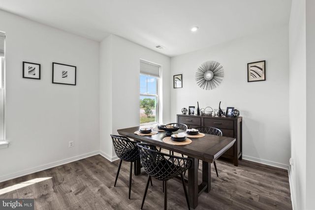 19746 MISTY MOSS SQ, Ashburn, VA 20147