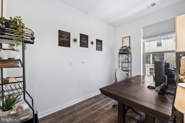 19746 MISTY MOSS SQ, Ashburn, VA 20147
