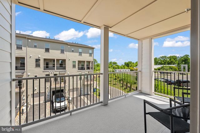 19746 MISTY MOSS SQ, Ashburn, VA 20147