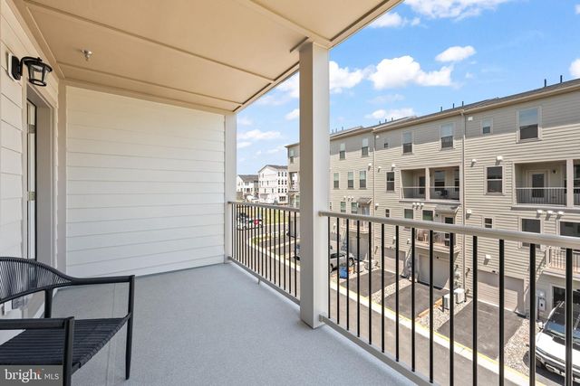 19746 MISTY MOSS SQ, Ashburn, VA 20147