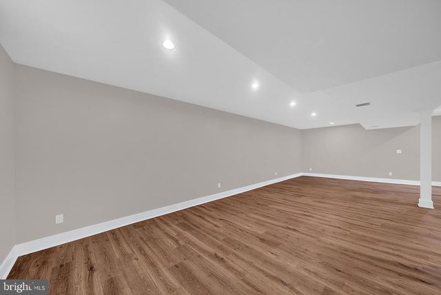 212 PENN HOPEWELL RD, Hopewell, NJ 08525