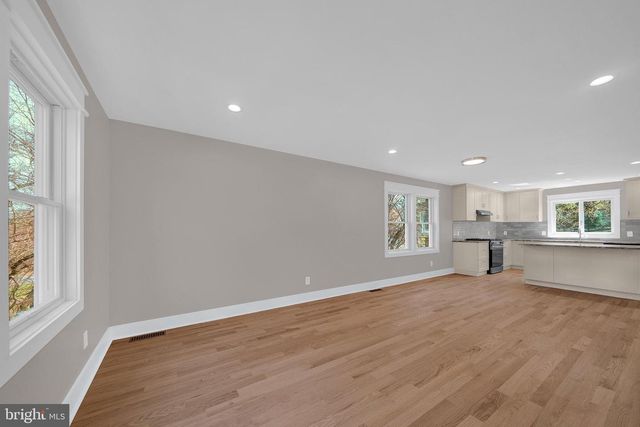 212 PENN HOPEWELL RD, Hopewell, NJ 08525