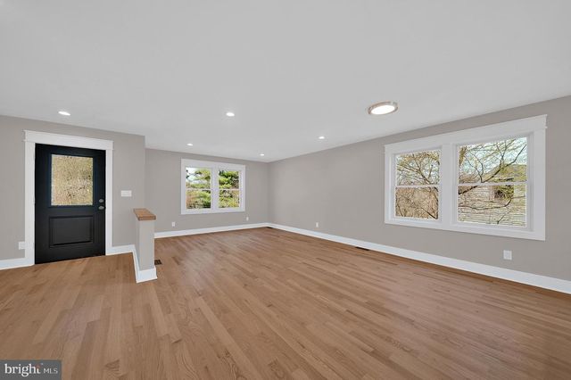 212 PENN HOPEWELL RD, Hopewell, NJ 08525