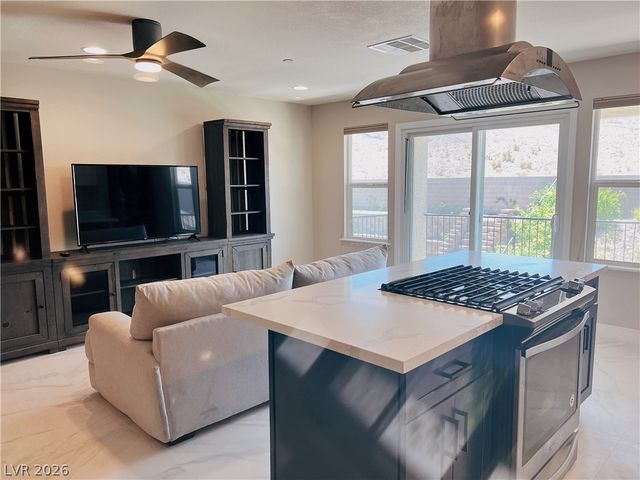 4631 Amazing View Street, Las Vegas, NV 89129