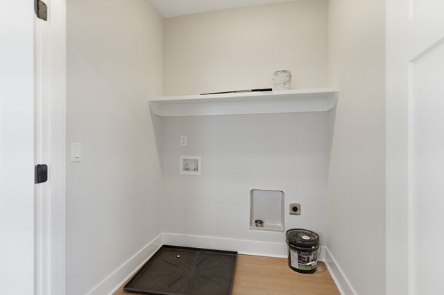1121 Lawrence Ave Unit 3, Madison, TN 37115