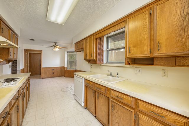2500 Teakwood Lane, Plano, TX 75075