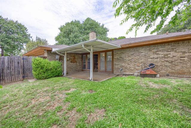 2500 Teakwood Lane, Plano, TX 75075