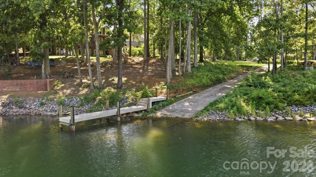 110 Henry Lane, Mooresville, NC 28117