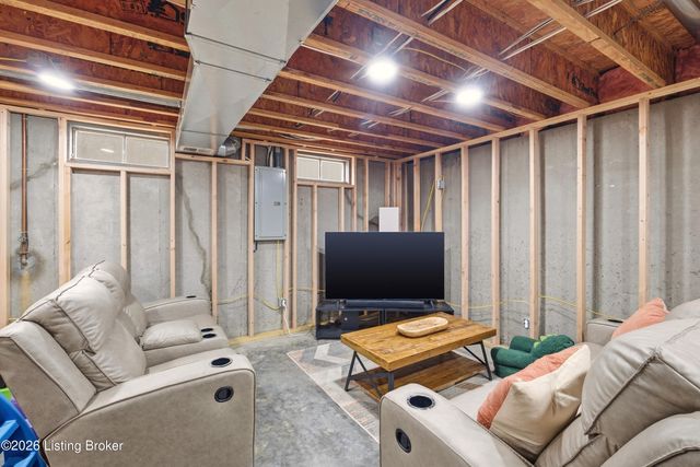 7101 Mt Washington Rd, Louisville, KY 40229