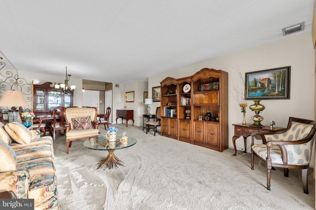 10611 VALLEY FORGE CIR #611, KING OF PRUSSIA, PA 19406 — photo 5