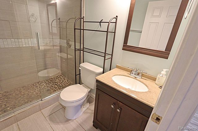 802 E 11 Mile Road, Royal Oak, MI 48067