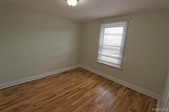 802 E 11 Mile Road, Royal Oak, MI 48067