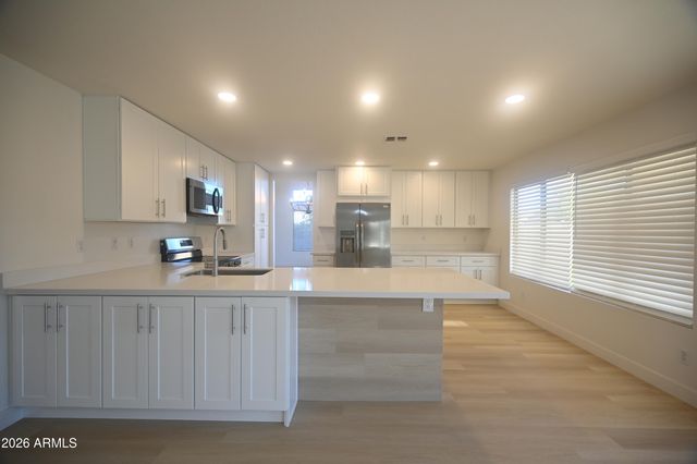 1403 W GOLDFINCH Way, Chandler, AZ 85286