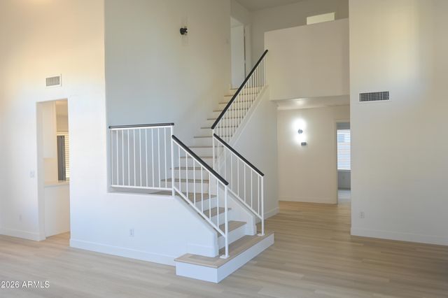 1403 W GOLDFINCH Way, Chandler, AZ 85286