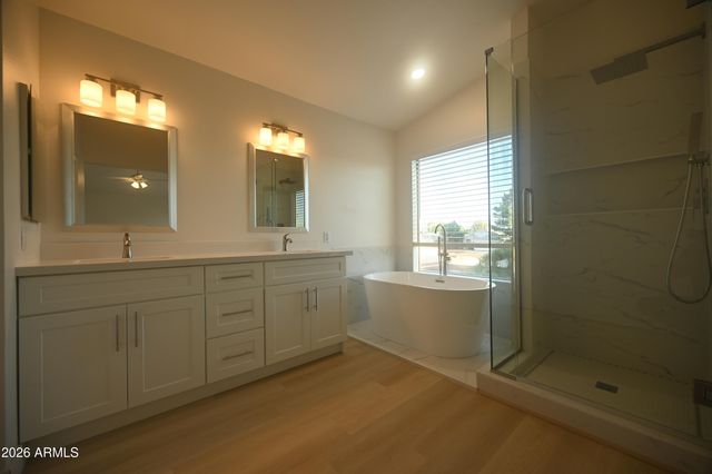 1403 W GOLDFINCH Way, Chandler, AZ 85286