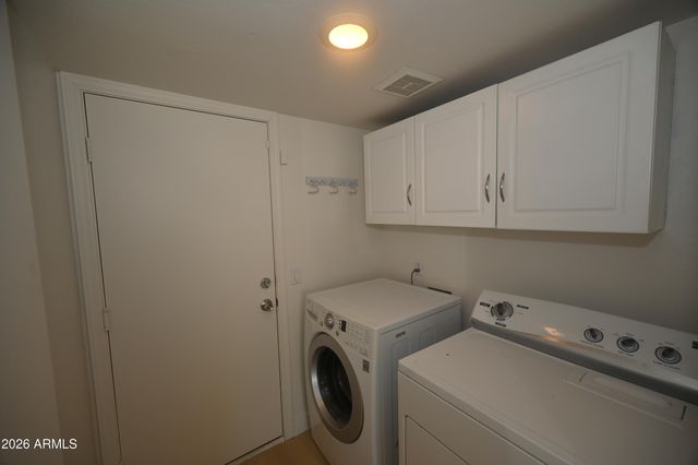 1403 W GOLDFINCH Way, Chandler, AZ 85286